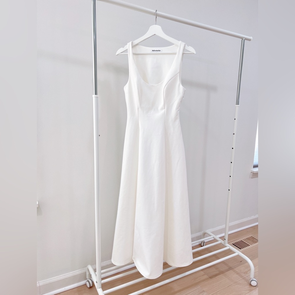 Reformation Mikol Princess Seam Scoop-Neck Pleated A-Line Midi Dress Size S - Picture 10 of 16